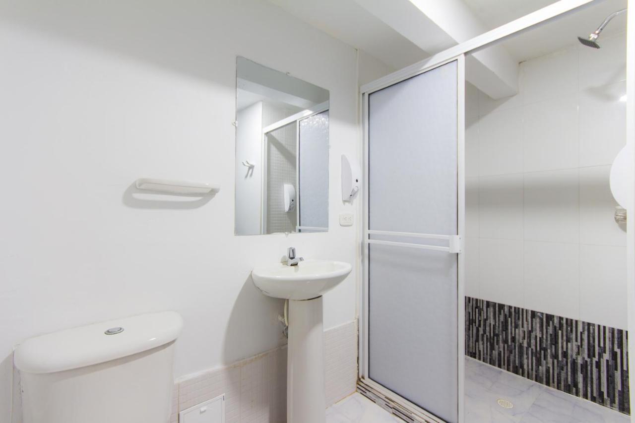 Hotel Avexi Suites By Geh Suites Cartagena Екстер'єр фото